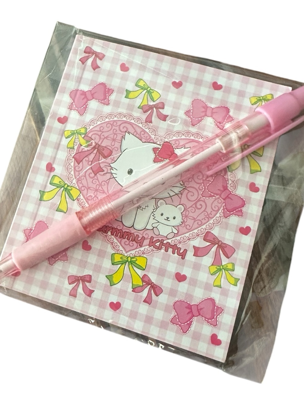 Sanrio Hello Kitty Charmmy Kitty  Pink & Yellow Bow Note Set with Pink Pen